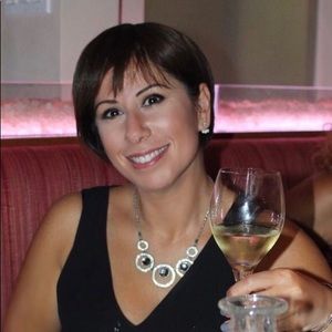 Meet your Posher, Maral